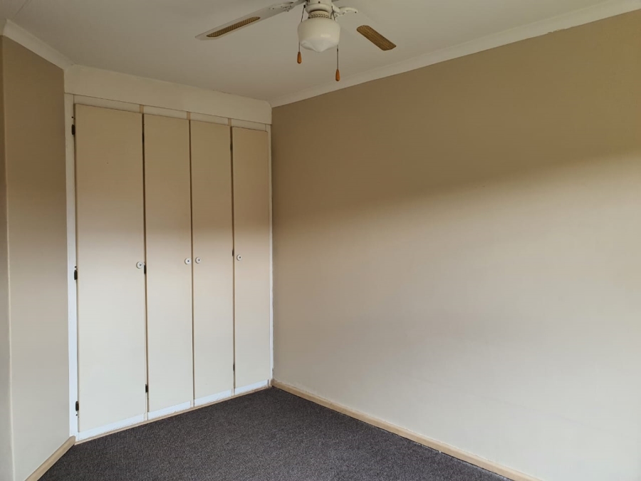 2 Bedroom Property for Sale in Pellissier Free State